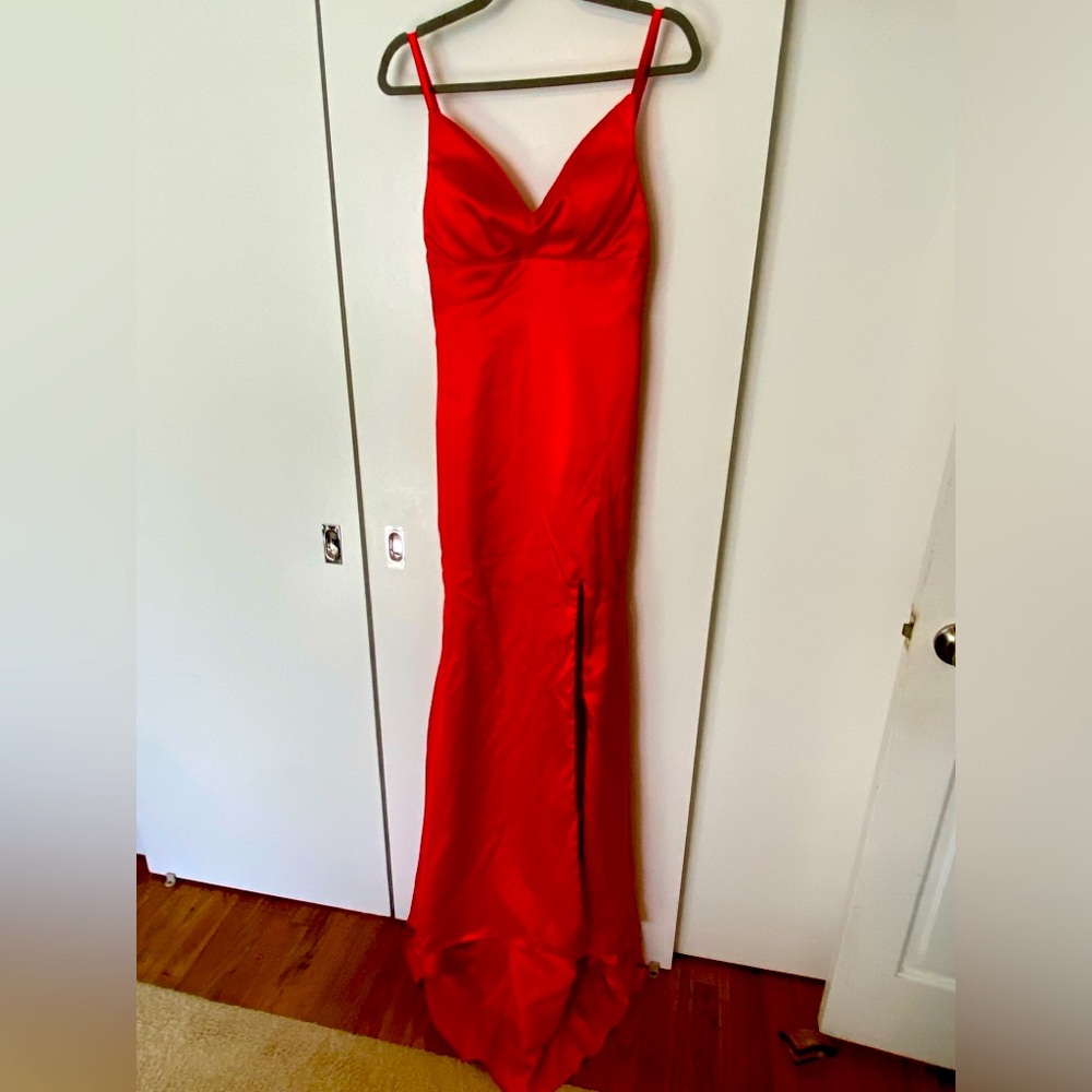 Unbranded prom dress, never worn, beautiful, long, red gown, size 6